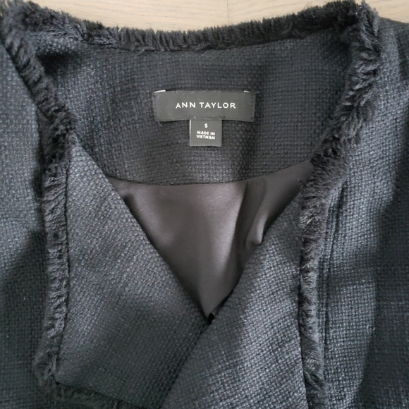 Black Anne Taylor blazer / jacket - Picture 2 of 3